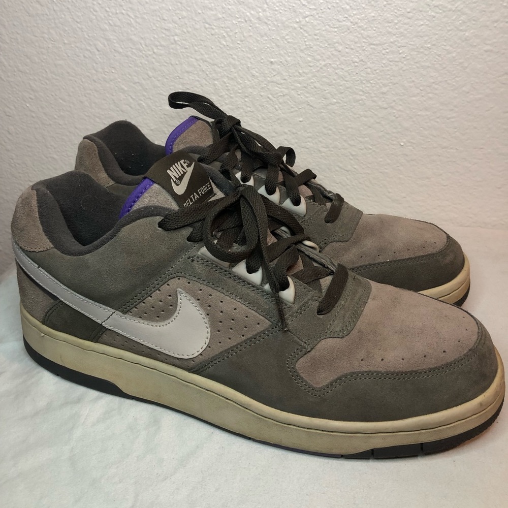 Vintage 2007‎ Nike Delta Force Swoosh Taupe Suede Men's 314167-202 Size 13